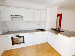 Besonderer Wohncharme: 2-Zimmer-Wohnung mit Balkon, Wintergarten, EBK & Tageslichtbad – 22523 Hamburg – Vorschaubild 6