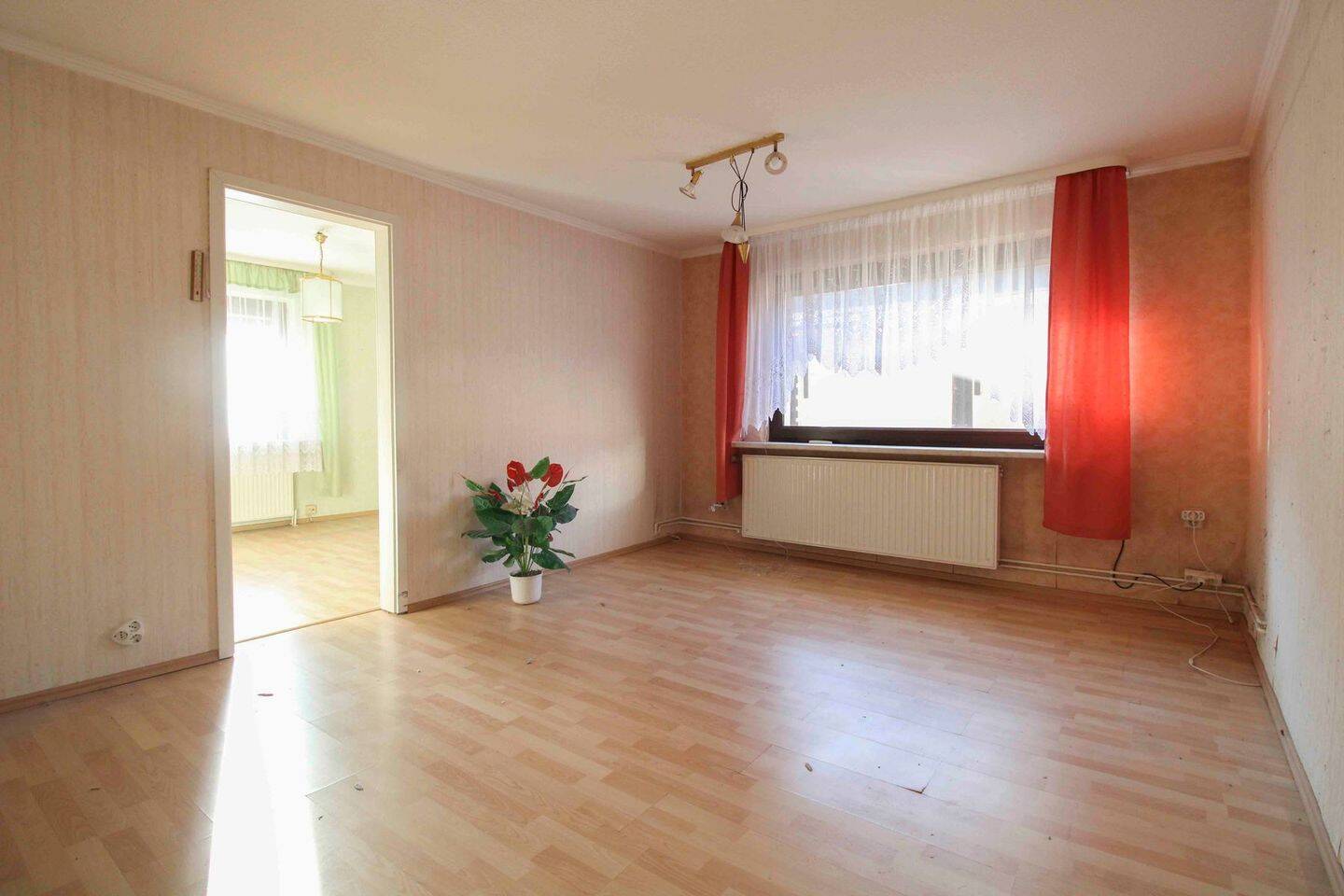 Wohnen mit Wohlfühlfaktor: Gepflegtes Haus in familiärer Umgebung – Magdeburg – Vorschaubild 6