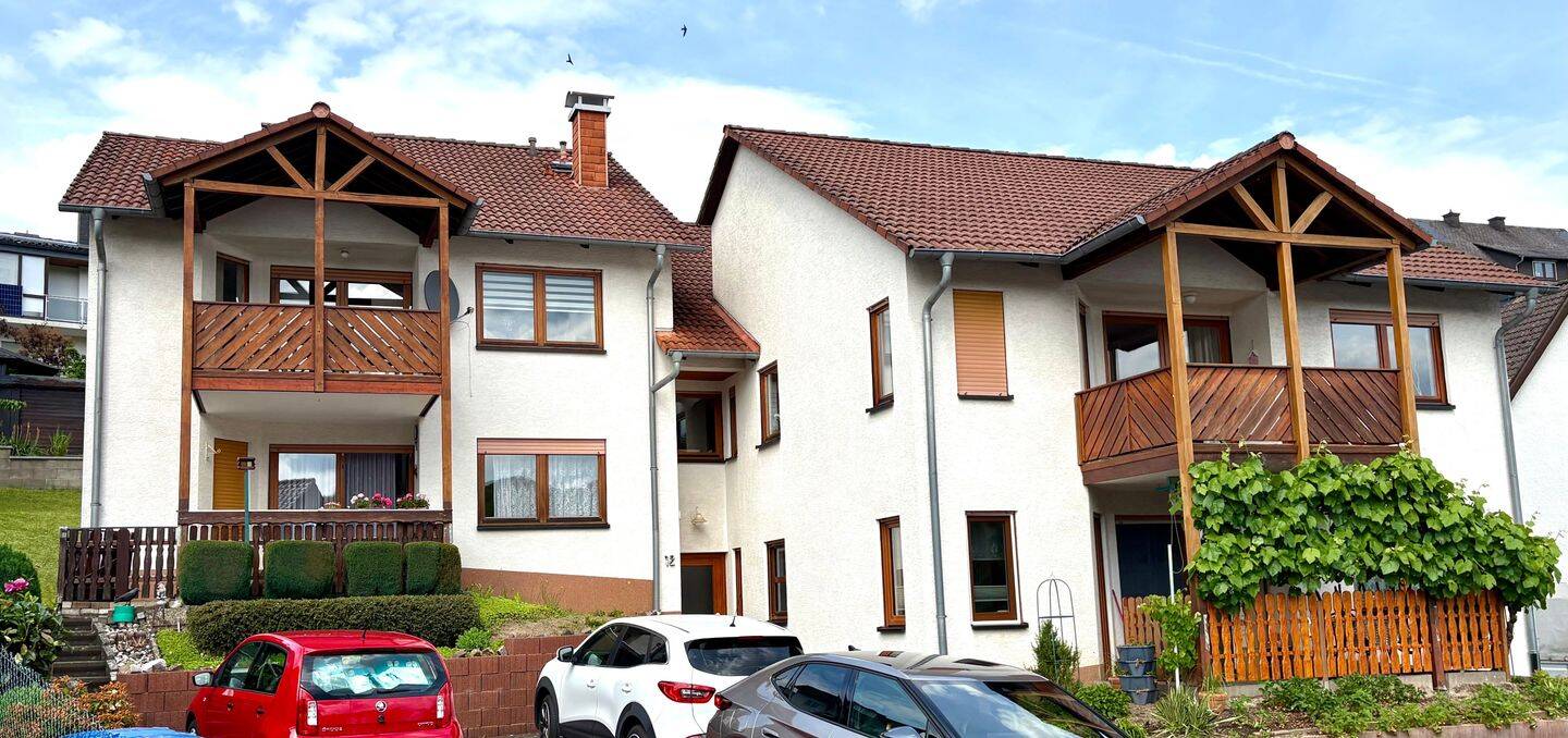 Schöne Eigentumswohnung mit Balkon, Stellplatz und Kellerraum