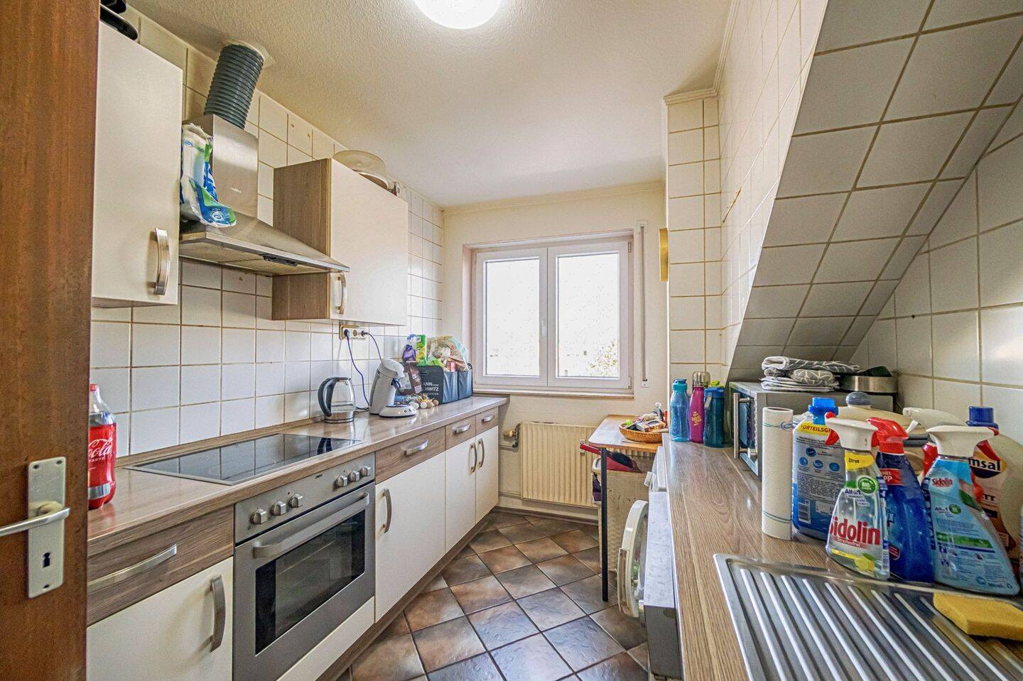 Perfekte 3-Zimmer-Dachgeschosswohnung mit Außenstellplatz - ideal für Eigennutzer und Kapitalanleger – Mannheim – Vorschaubild 4