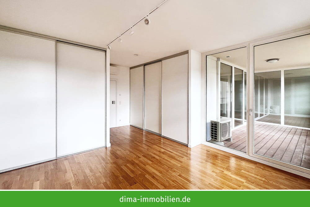 ERSTBEZUG am Rosental: WE mit Loggia zum grünen Hof, Einbauküche, Schränken, Klimaanlage, TG u.v.m. – Leipzig – Vorschaubild 7