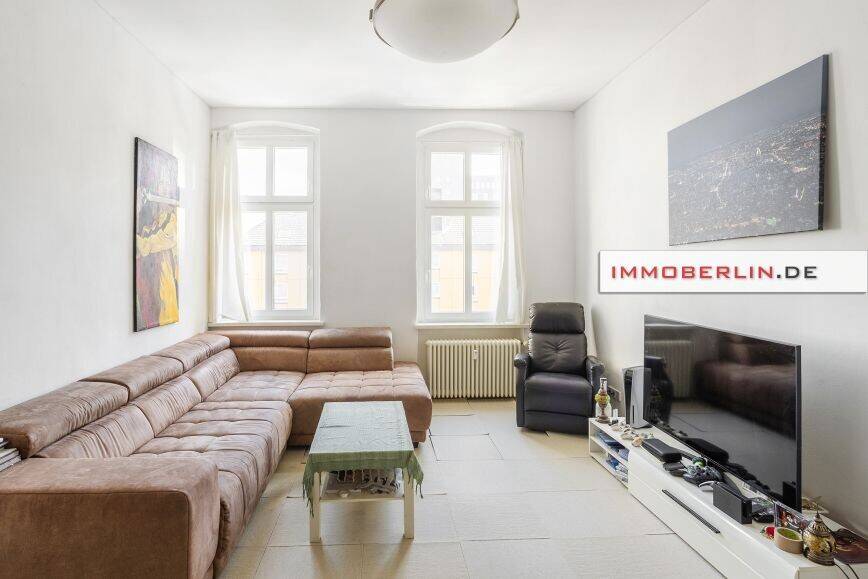 IMMOBERLIN.DE - Schönes Ambiente: Altbauwohnung mit Balkon in ruhiger Stadtlage – Berlin – Vorschaubild 5
