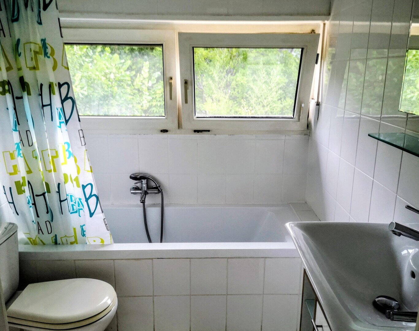 Schöne Wohngebäude mit zwei Wohnhäusern in Kaiserslautern-Erlenbach zum Verkauf – Kaiserslautern – Vorschaubild 7