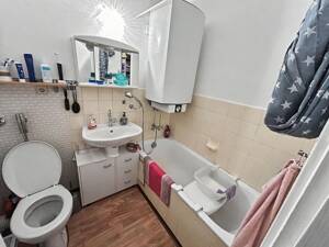 Kapitalanlage: Vermietetes 1-Zimmer-Apartment mit Balkon in gefragter Lage von Fürth - Hardhöhe – 90766 Fürth – Vorschaubild 5