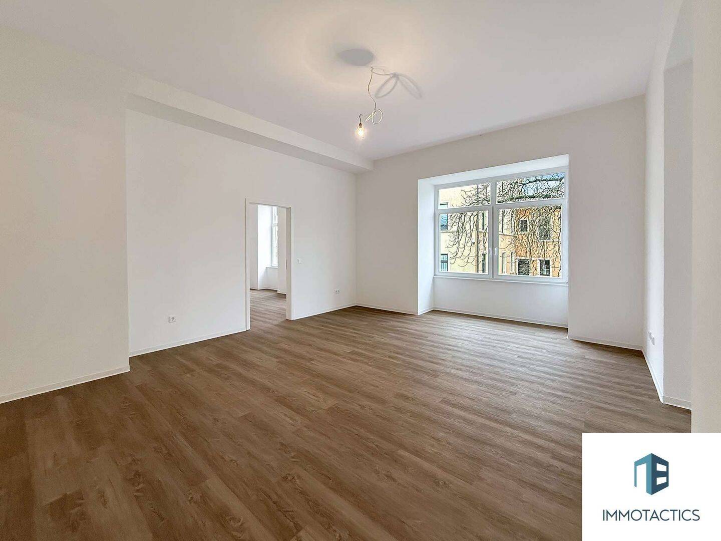 Exklusive Erdgeschosswohnung in historischer Villa mit schönem Ausblick auf die Nahe