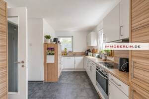 IMMOBERLIN.DE - Toplage! Charmantes Einfamilienhaus mit Südgarten & -terrassen – 12205 Berlin – Vorschaubild 4