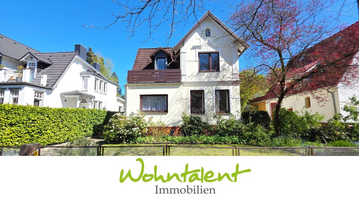 Stadtvilla auf großem Grundstück in Alt-Rahlstedt – 22149 Hamburg – Bild 1 von 9