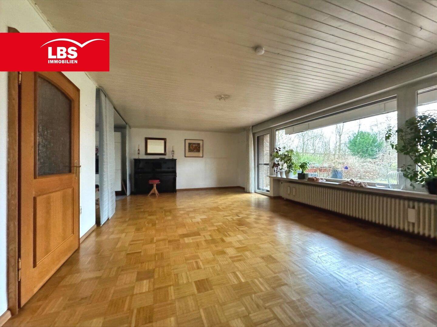 REH mit Garage, Carport und Garten - Viel Platz für die Familie! – Hünxe – Vorschaubild 8