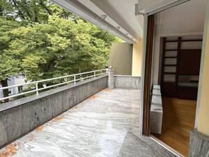 lichdurchflutete Dachgeschosswohnung mit unverbaubarem Blick – 14052 Berlin – Vorschaubild 1