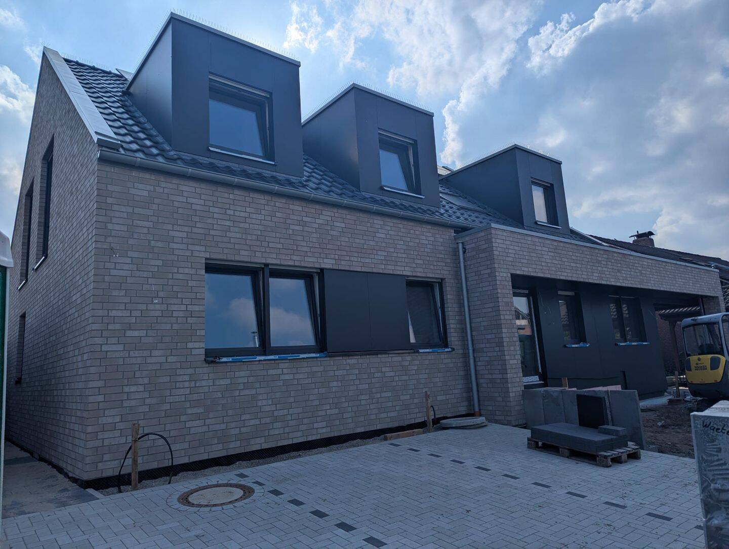 Neubau 2-Zimmer-Wohnung mit großzügiger Dachterrasse