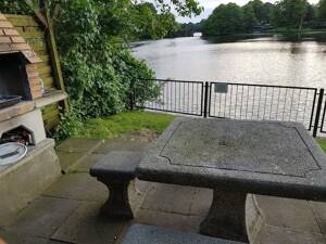 Kernsaniert: Teilmöbliertes kernsaniertes Appartement mit Balkon am Feenteich 2400 qm Garten S/W – 22085 Hamburg – Vorschaubild 4
