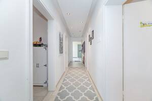 3-Zimmer-Wohnung mit Balkon im obersten Geschoss in München-Bogenhausen / Englschalking – 81927 München – Vorschaubild 5