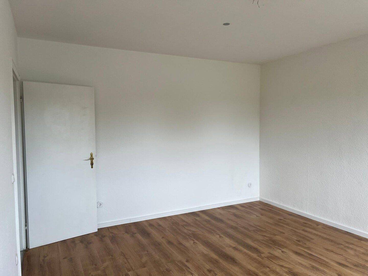 3 Zimmer Wohnung mit EBK in Detmold – Detmold – Vorschaubild 5