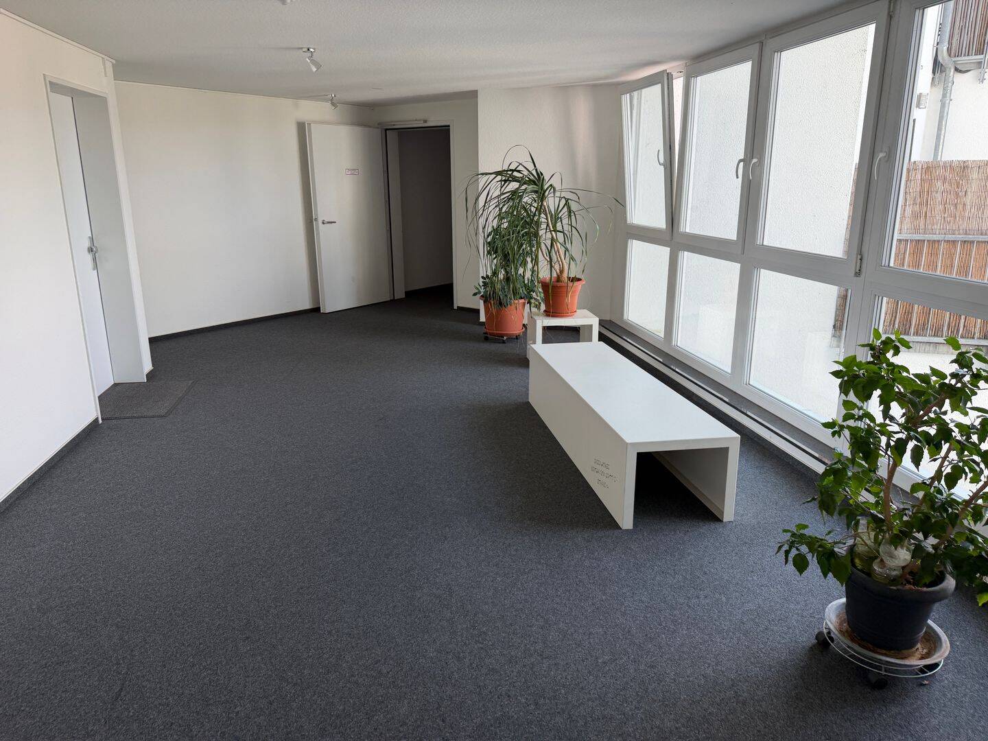 Gepflegte Einzimmer-Wohnung im "Green-House" in Freiburg-Rieselfeld – Freiburg im Breisgau – Vorschaubild 2