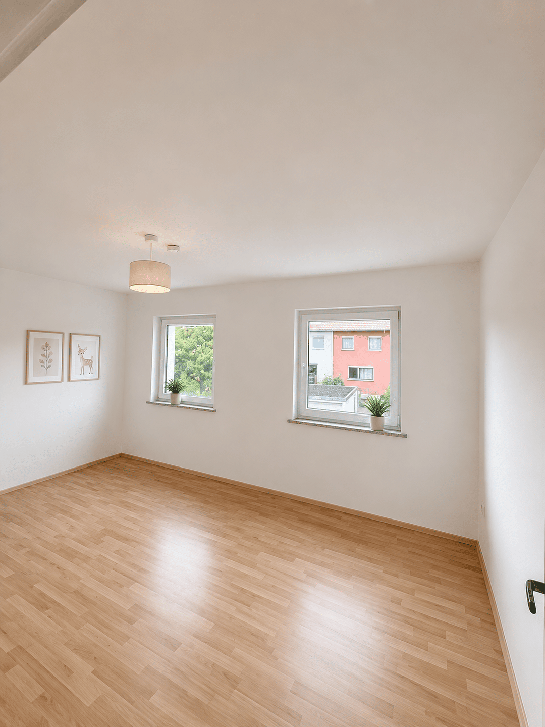 Modernisiertes Reihenmittelhaus mit Garten - Perfekt für Familien oder als Kapitalanlage – Reutlingen – Vorschaubild 6