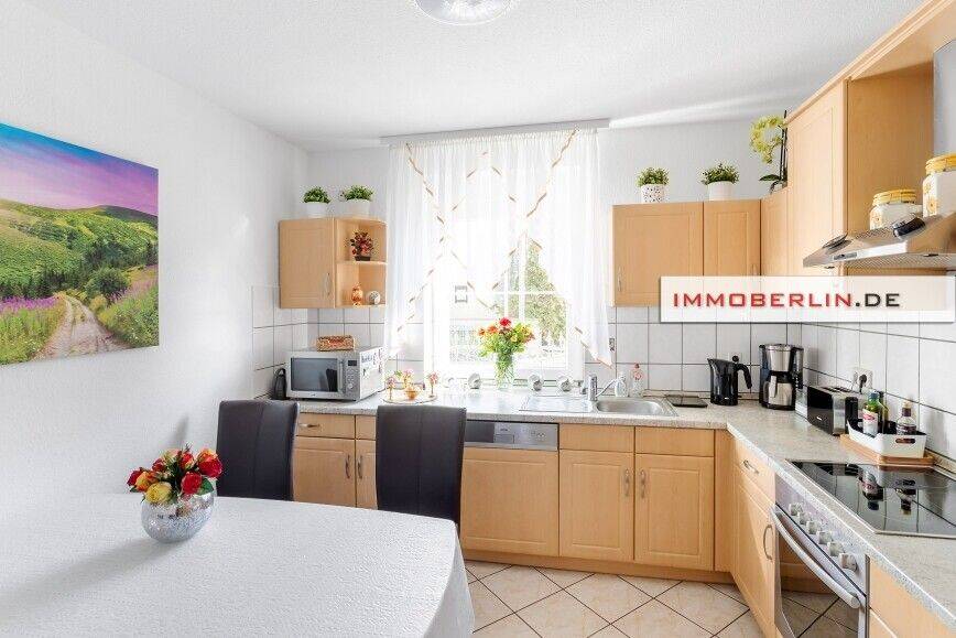 IMMOBERLIN.DE - Energieeffizientes Einfamilienhaus mit PV-Anlage, Wärmepumpe & Sonnenterrasse – Rehfelde – Vorschaubild 4