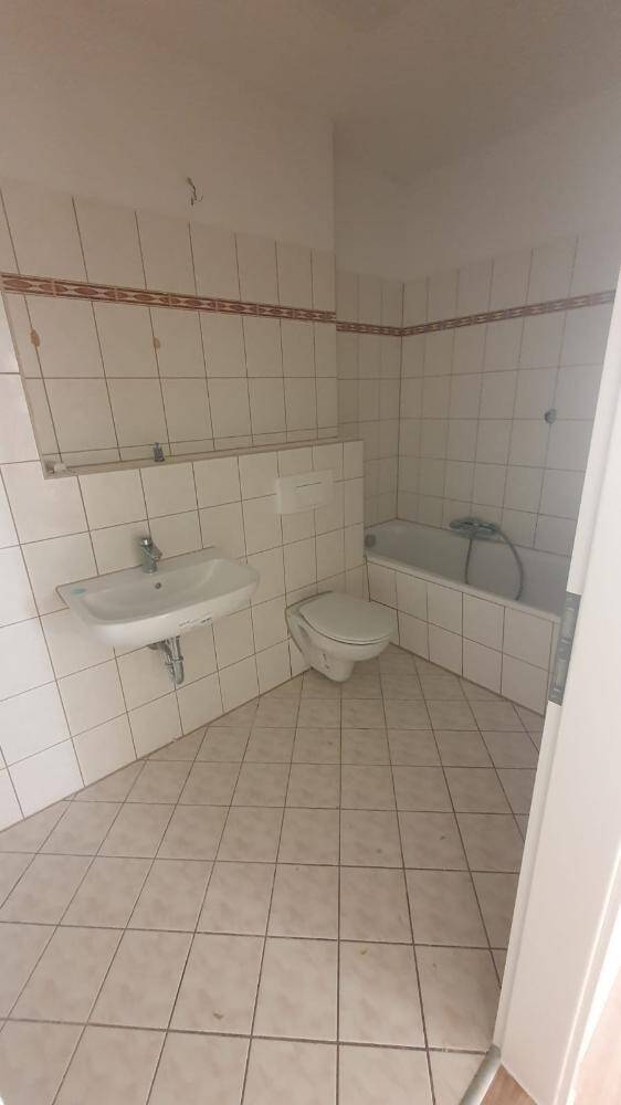2 Zimmer zentral und frisch renoviert am Sonnenberg – Chemnitz – Vorschaubild 8