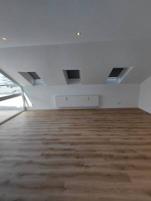 HRO-City, 3 Raum DG-Penthouse Wohnung mit Terr.+Balkon, Erstbezug nach Kernsanierung, Nähe Stadthafen zu vermieten – 18057 Rostock – Vorschaubild 9
