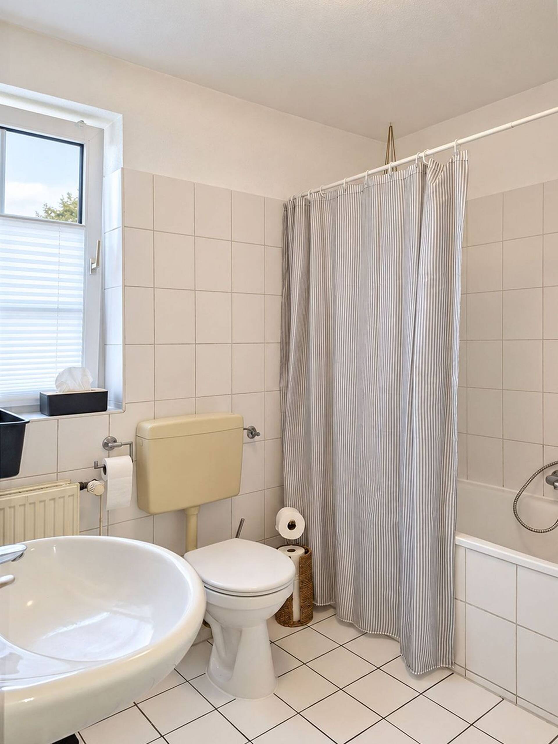 Dachgeschosswohnung in 25337 Elmshorn mit 73 m² kaufen