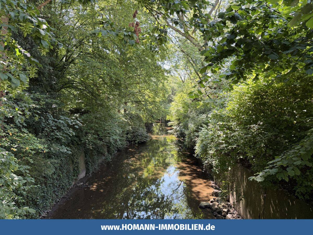 Wohnen direkt neben der Aa - Zwei Dachgeschosswohnungen und eine Ausbaureserve im Dachboden