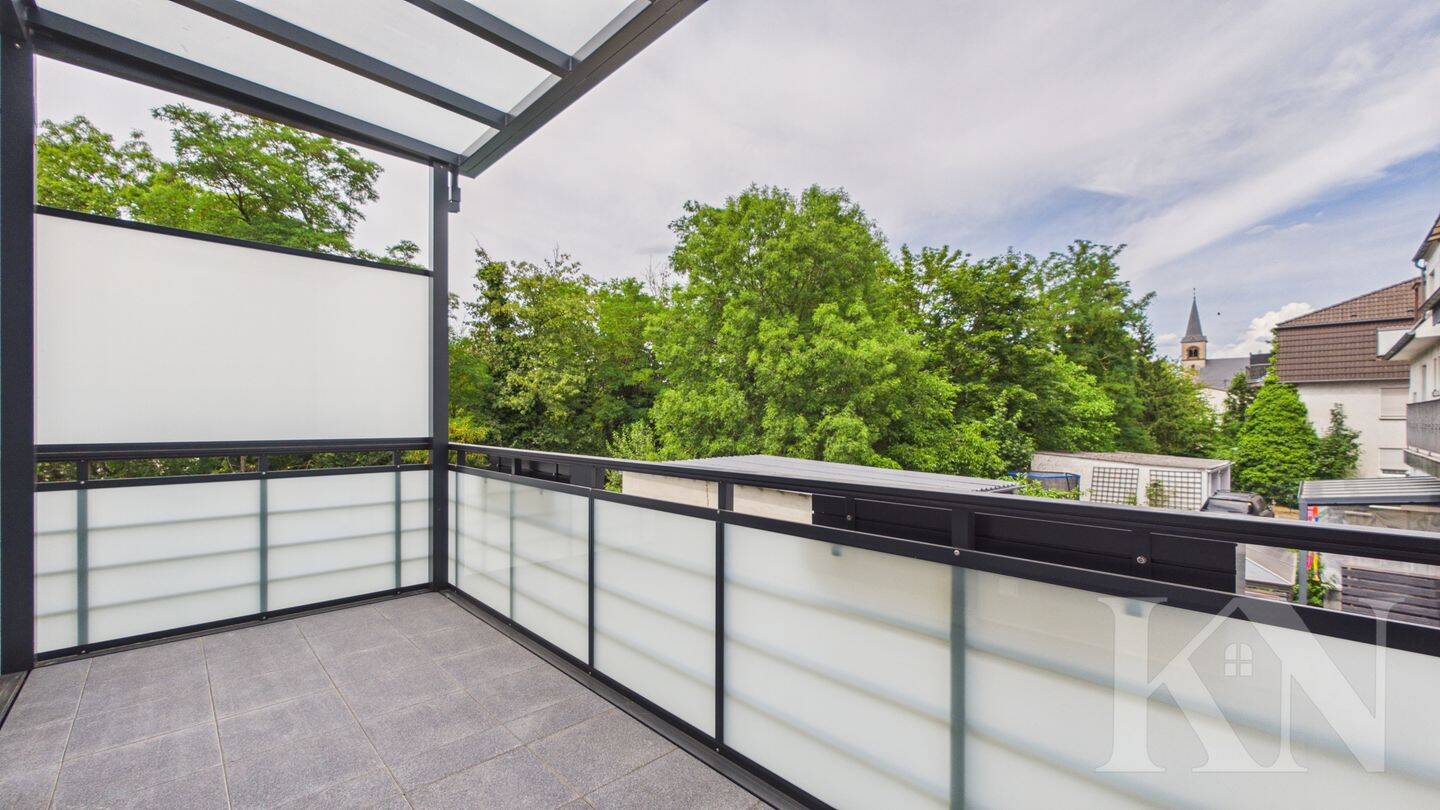 Moderne 3-Zimmer-Wohnung mit Balkon und großzügigem Wohnbereich – Saarbrücken – Vorschaubild 4