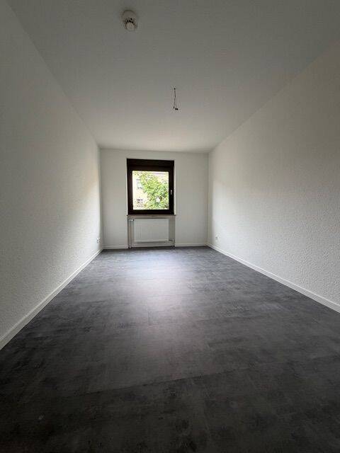 "Südstadtfreunde aufgepasst" Neu renovierte 3 Zimmer Wohnung Nähe Kopernikusplatz – Nürnberg – Vorschaubild 4