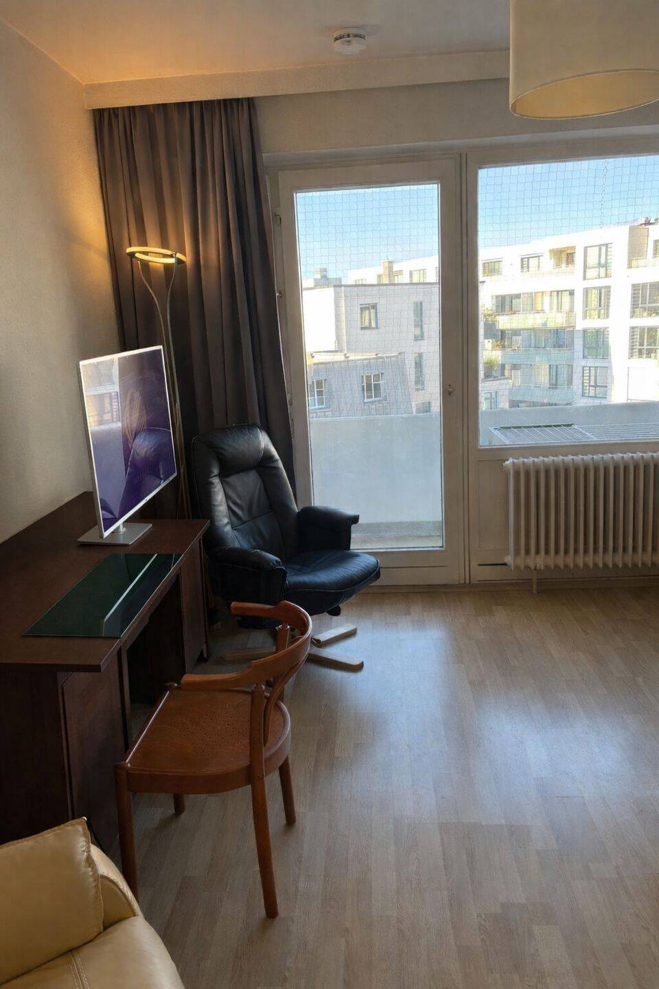 Attraktives, vermietetes 1-Zimmer-Apartment in gefragter Lage von Winterhude – Hamburg – Vorschaubild 3