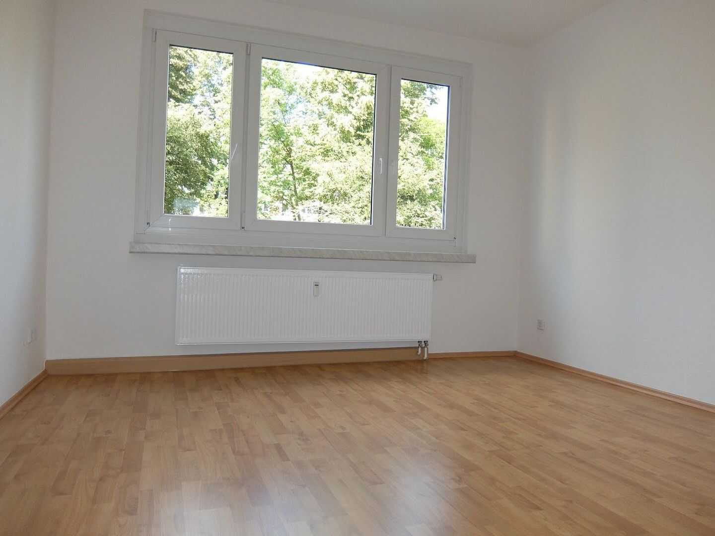 2-Zimmer-Wohnung mit Einbauküche und Waschmaschine – Chemnitz – Vorschaubild 9