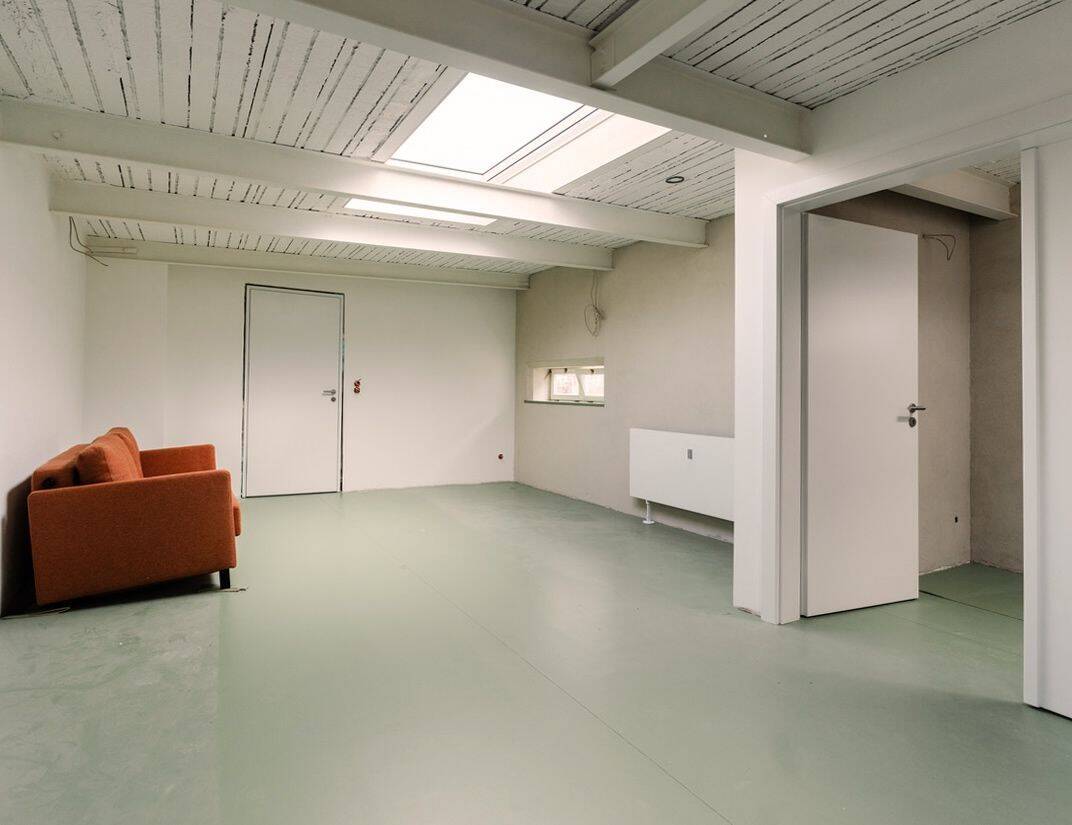 2 Zimmer Dachgeschosswohnung, 65 qm, hell und ruhig im Prenzlauer Berg – Berlin – Vorschaubild 2
