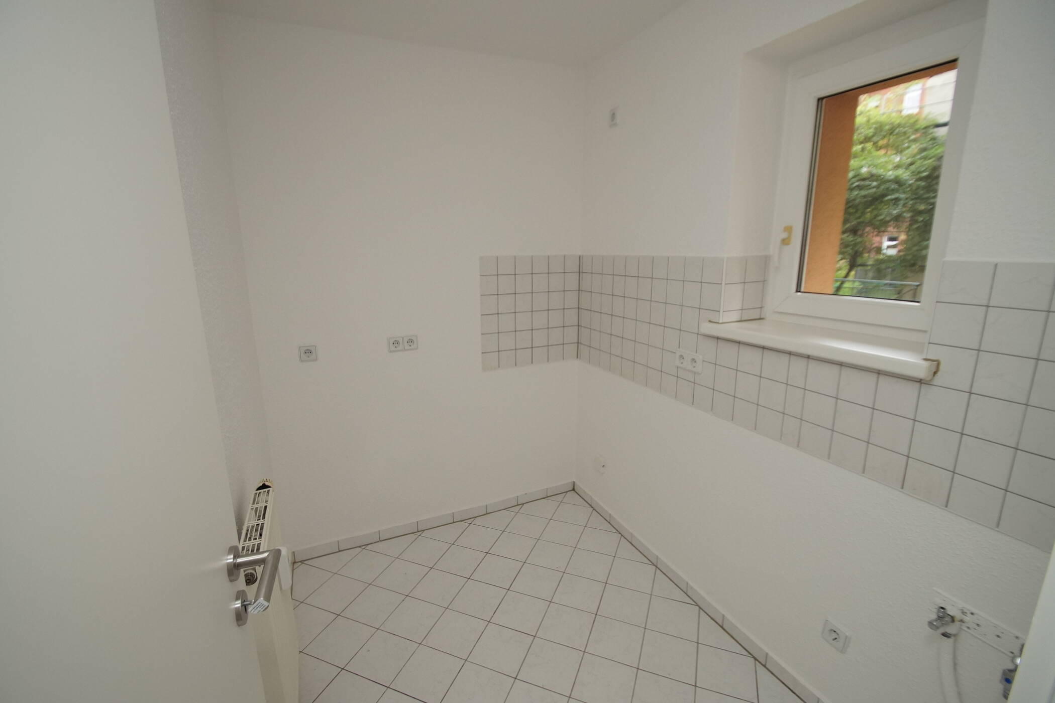 - Ohne Provision!- vermietete 2-Zi.-Wohnung mit Wintergarten im Herzen von Erfurt! – Erfurt – Vorschaubild 9