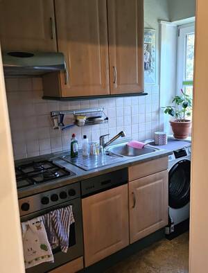 **SÜßE 2 Zimmer- Balkonwohnung mit Tageslichtbad und EBK** – 12101 Berlin – Vorschaubild 8
