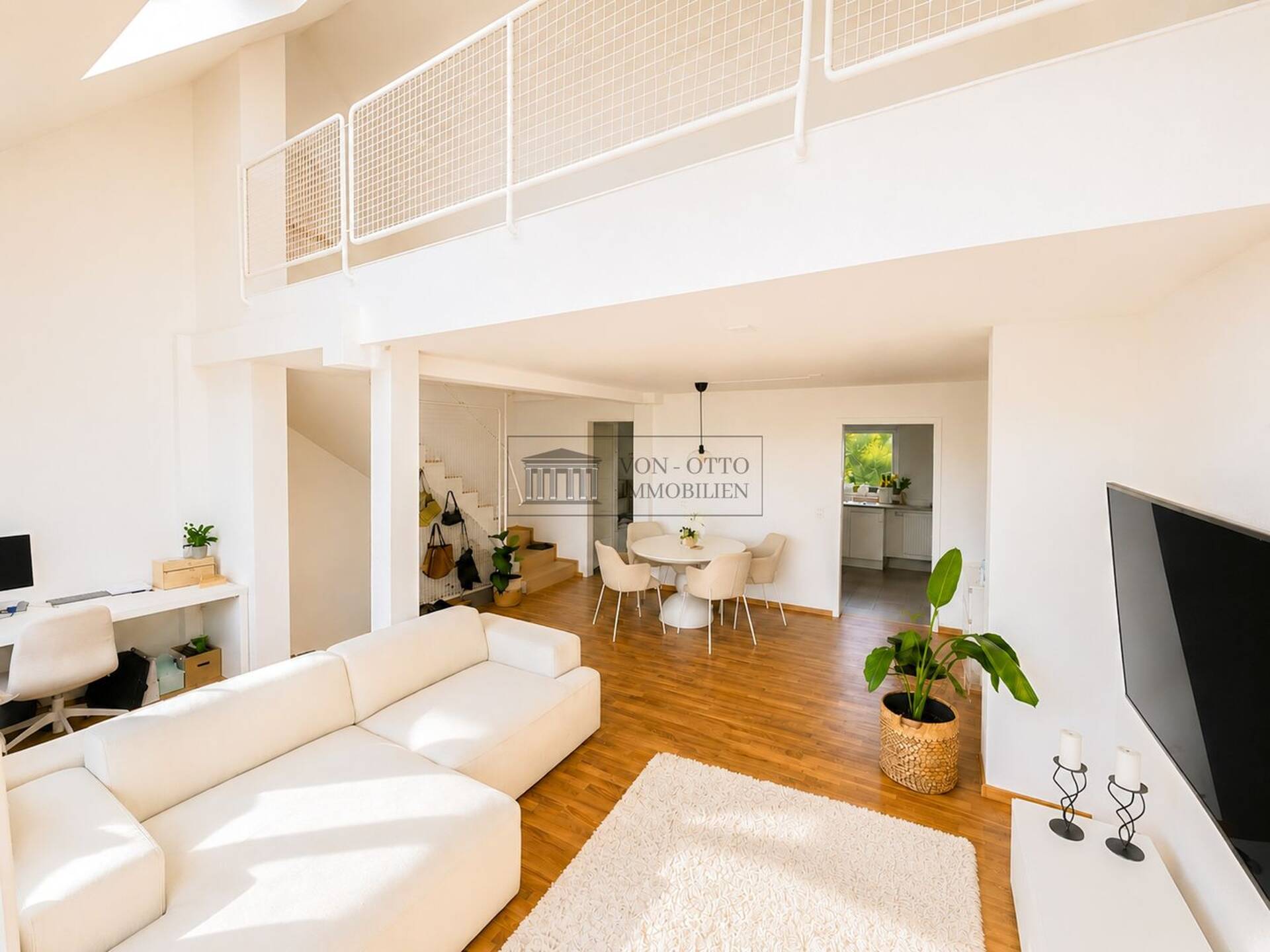 Mehrfamilienhaus in 50937 Köln mit 260,8 m² kaufen