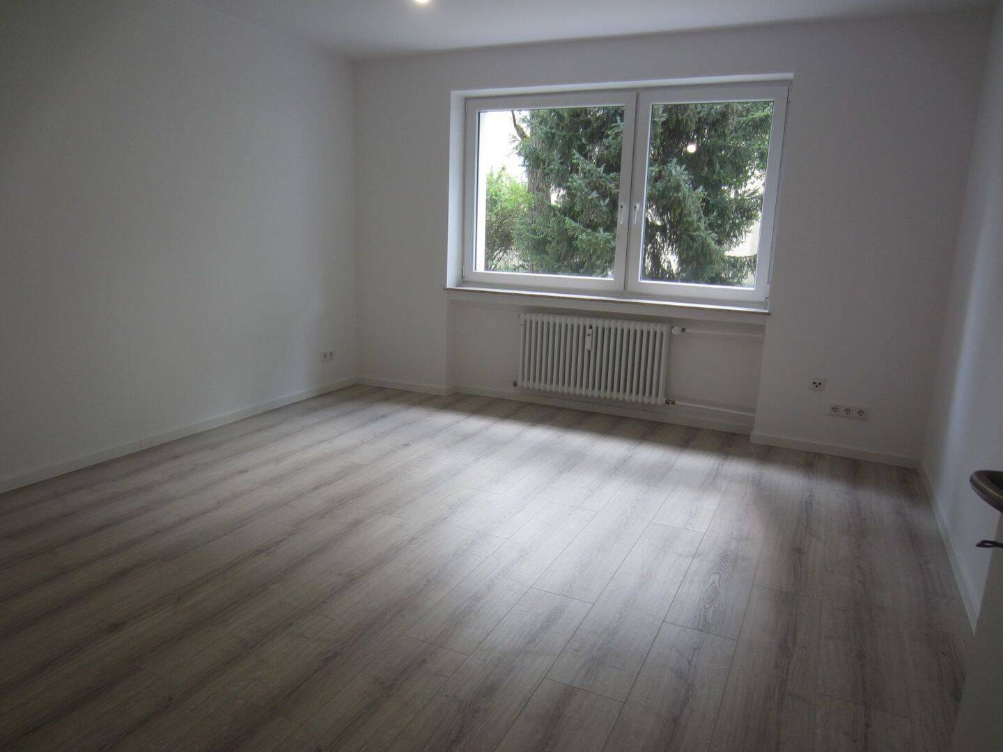 Obergiesing - 2-Zi.-Wohnung mit Balkon und separater Wohnküche – München – Vorschaubild 7