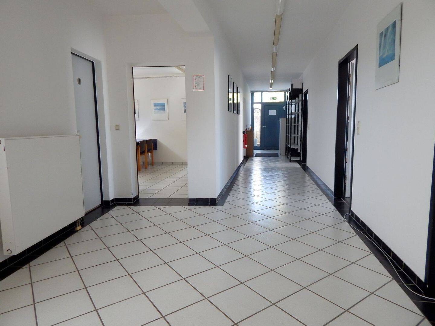 *RESERVIERT*Vielseitiges Gebäude am Ortsrand von Niederlosheim gelegen mit großem Grundstück! – Losheim am See – Vorschaubild 8