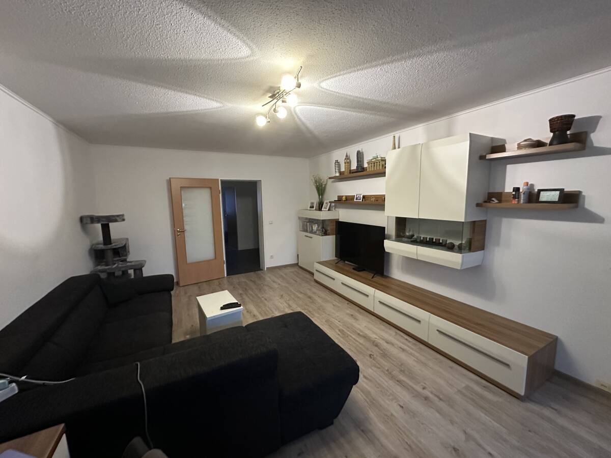 Neu renovierte 2-Zimmer-Wohnung mit Balkon, Kellerraum und PKW-Stellplatz in Verl zu verkaufen – Verl – Vorschaubild 9