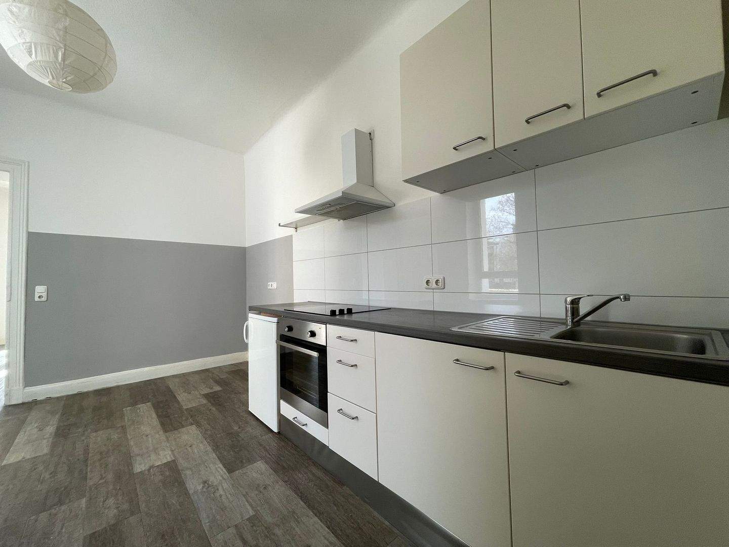 Moderne 2-Zimmer-Wohnung mit Balkon + Einbauküche - sofort beziehbar – Aachen – Vorschaubild 3