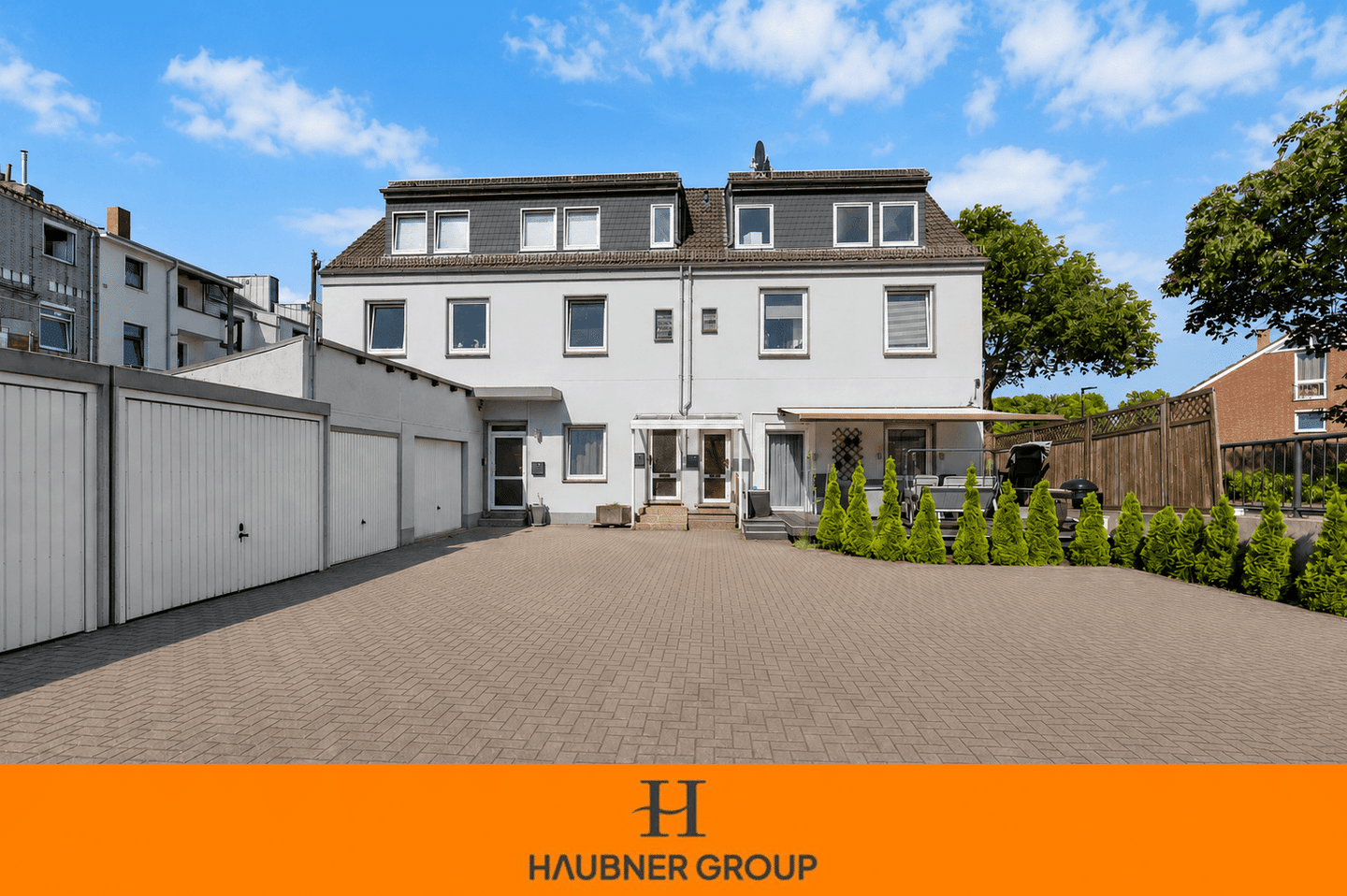 150 m² Wohnkomfort auf einer Ebene - Großzügige Erdgeschosswohnung mit Terrasse und drei Garagen