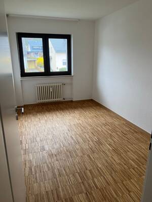 Renovierte 3 ZKB + Balkon Wohnung Ehrang Hintere Heide – 54293 Trier – Vorschaubild 7