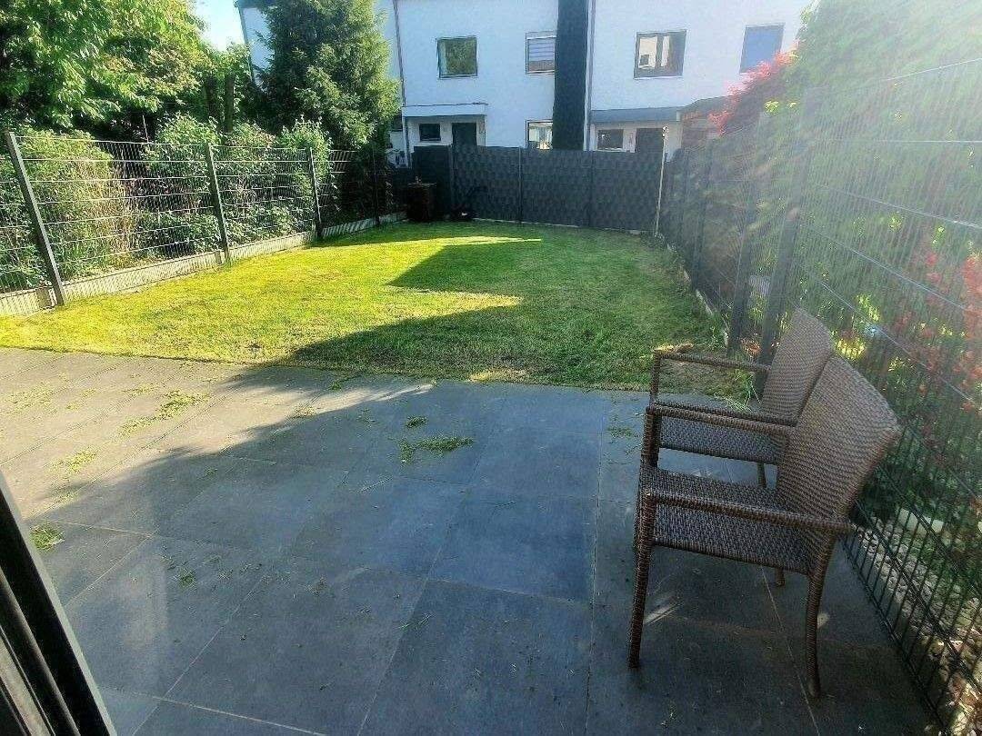 Großzügiges Eigenheim mit Wintergarten, 4 Bäder – Aichach – Vorschaubild 7