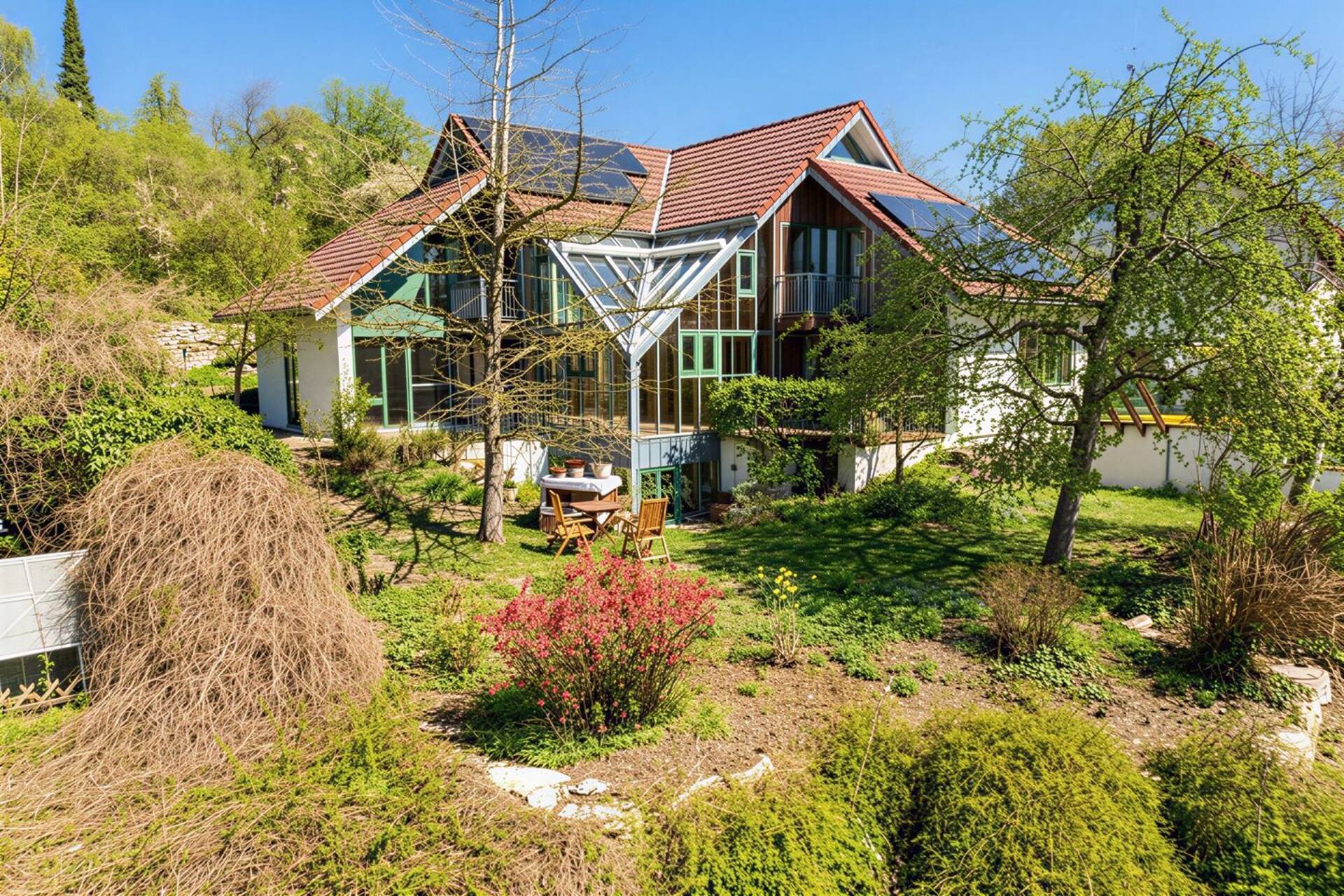 Haus in 78315 Radolfzell am Bodensee mit 335,9 m² kaufen