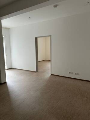 Schöne ruhig gelegene 2-Zimmer-Wohnung mit Balkon im Grünen – 90518 Altdorf bei Nürnberg – Vorschaubild 7