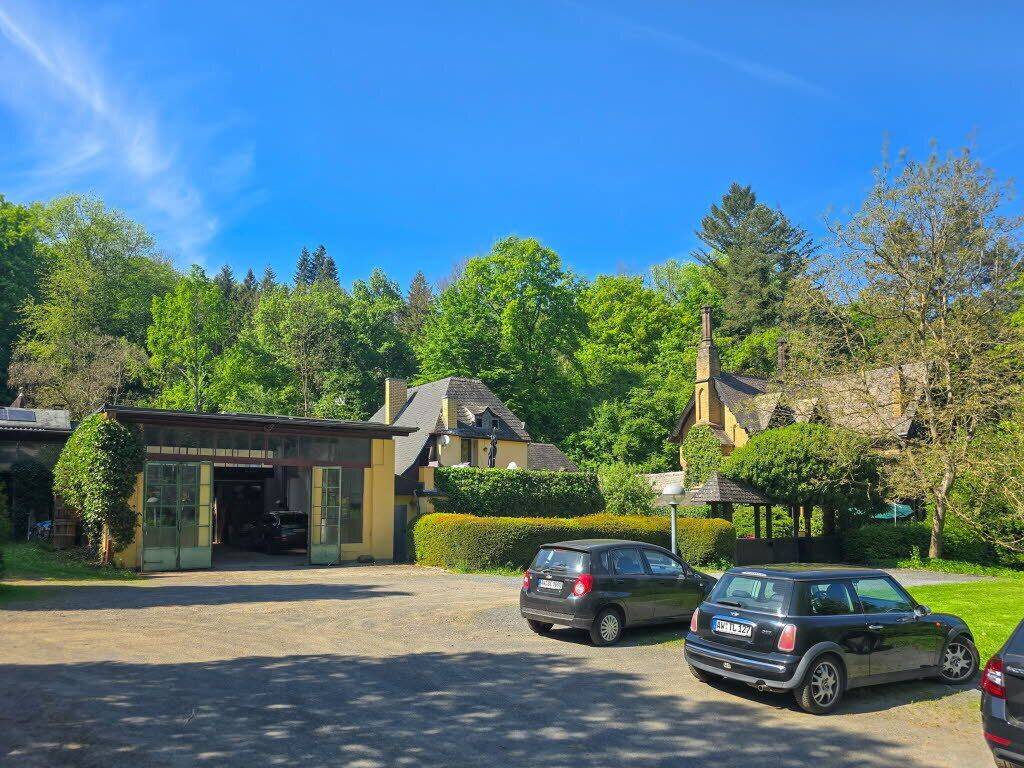 Remagen Rolandseck Villa von 1883 mit vermieteten Nebengebäuden in Form einer schottischen Hofanlage – Remagen – Vorschaubild 8