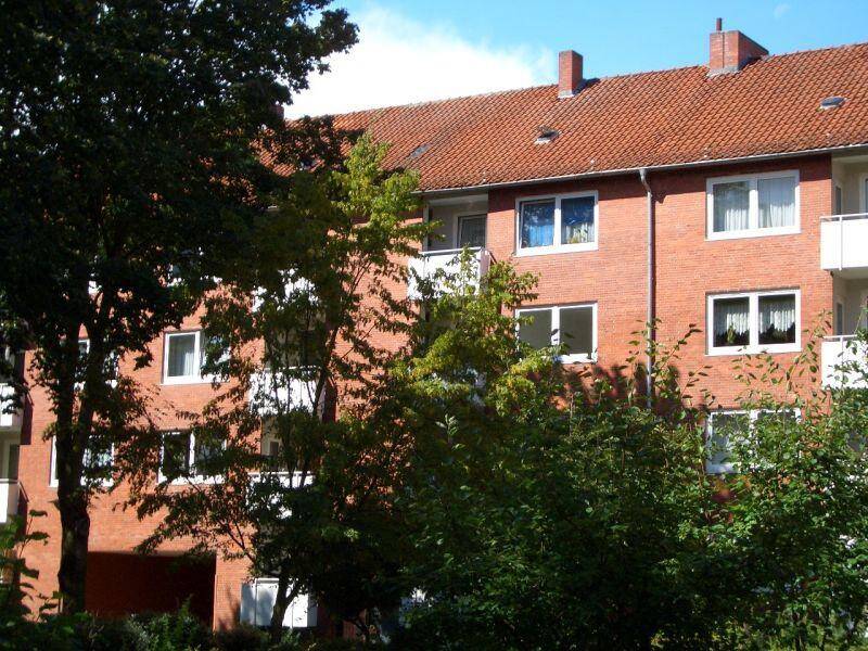 Helle 3-Zimmer-Wohnung mit Balkon – Bremen – Bild 1 von 5