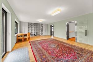 Freistehendes Familiendomizil mit viel Raum für individuelle Wohnideen – 81825 München – Vorschaubild 9