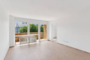 Rückzugsort in der Stadt: 3-Zimmer-Wohnung mit Loggia und Blick ins Grüne – 81369 München – Vorschaubild 2
