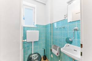 Lichtdurchflutete 3-Zimmer-Wohnung in Stuttgarts gefragtestem Viertel – 70176 Stuttgart – Vorschaubild 8