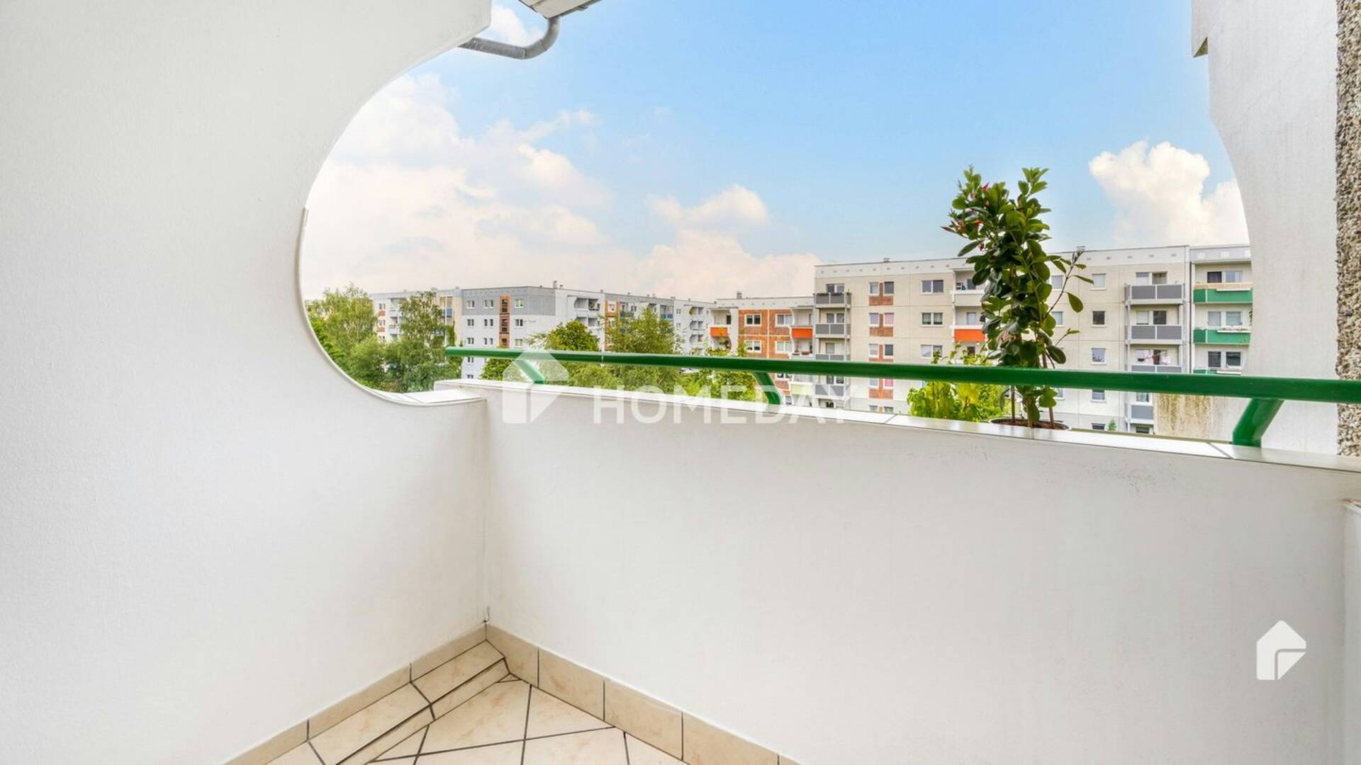 Etagenwohnung in 18146 Rostock mit 62,47 m² kaufen