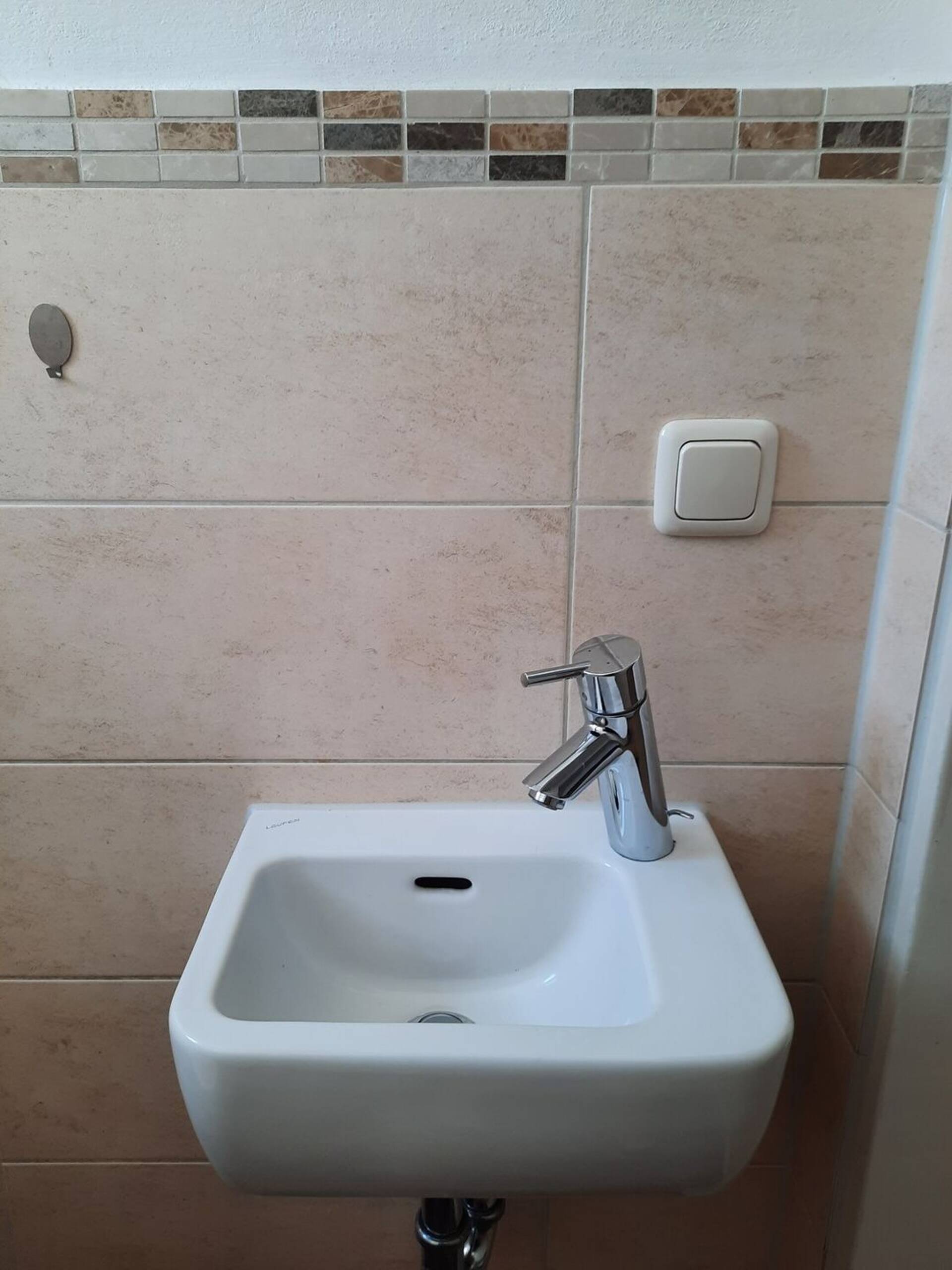 Dachgeschosswohnung in 93128 Regenstauf mit 109 m² kaufen