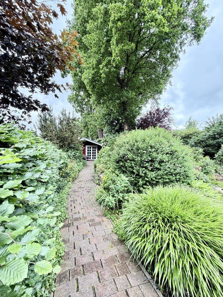 * Haus zur Miete * Baujahr 2007 * großer Garten * 6 Zimmer * Garage * Top Raumaufteilung * 2 Bäder * – Westoverledingen – Vorschaubild 9