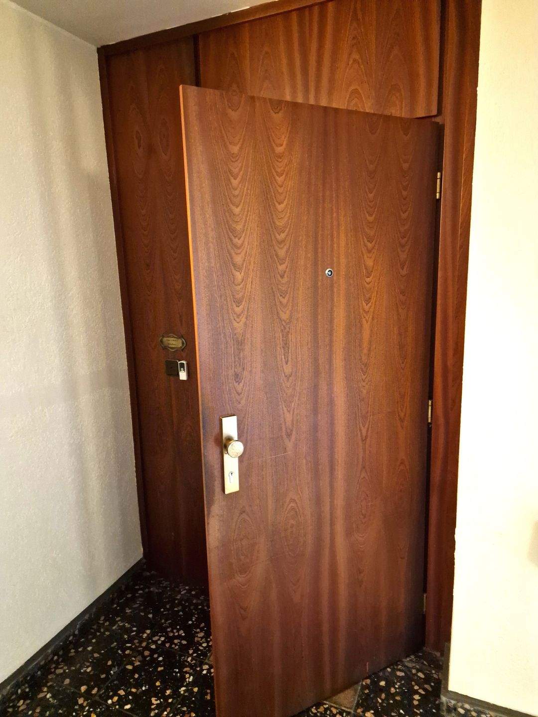 IMWRC – Elberfelder Glückstreffer: 99 m²- ETW mit Balkon,Wintergarten, Garten und Stellplatz! – Wuppertal – Vorschaubild 6